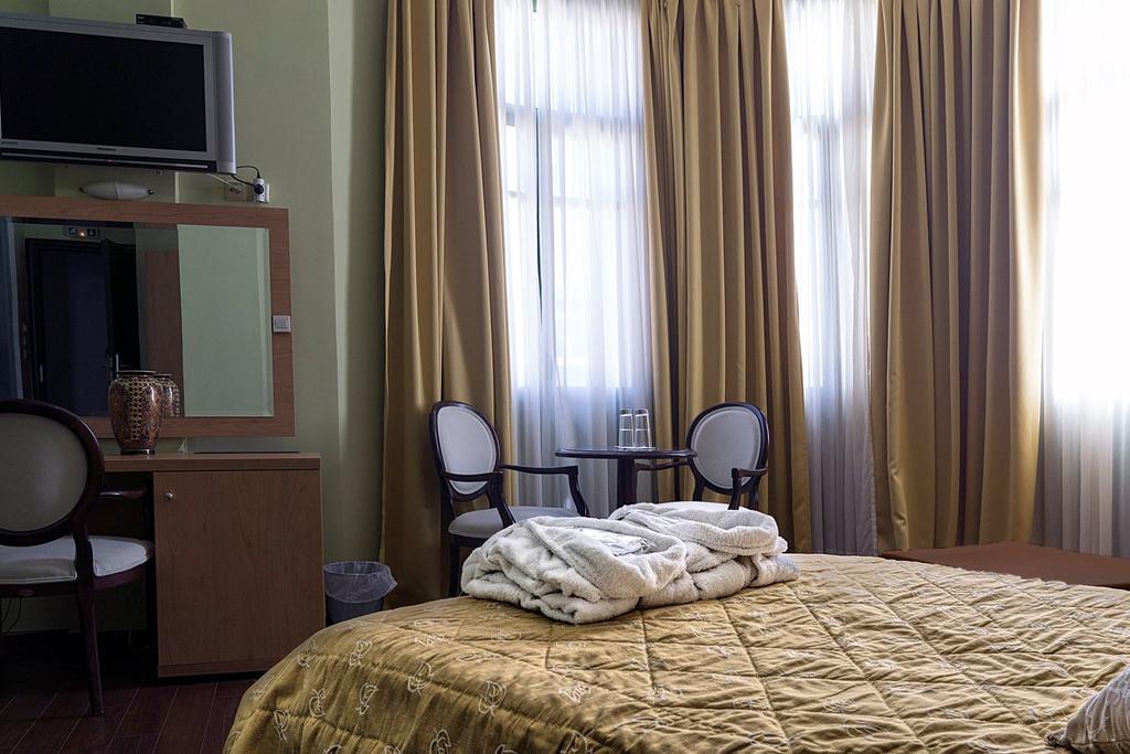 Ermionio Hotel Kozáni Szoba fotó